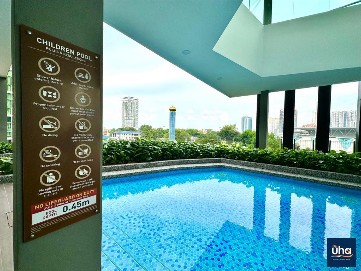 Apartment Twin Tower By Uha Johor Bahru