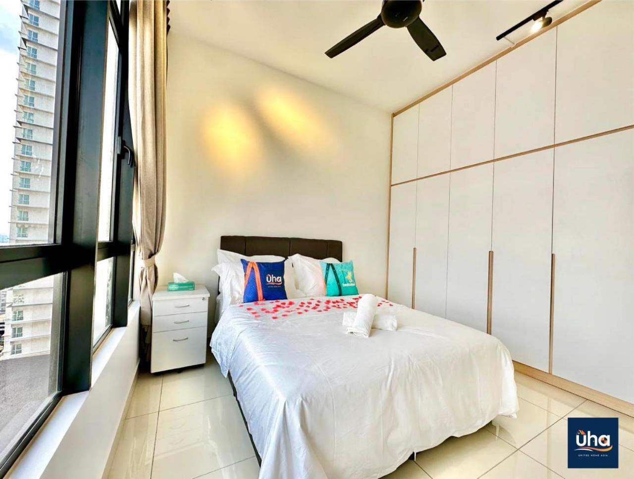 Twin Tower By Uha Apartment Johor Bahru